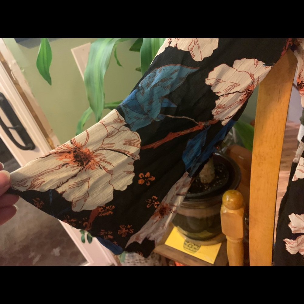 🔥Rare Billabong floral dress. - Picture 5 of 8